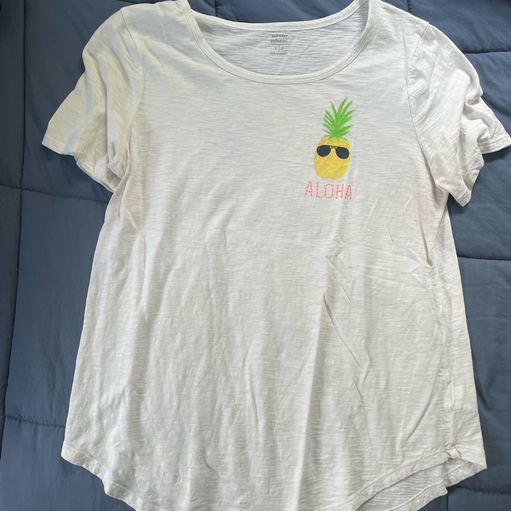 Old Navy Aloha Pineapple Tee